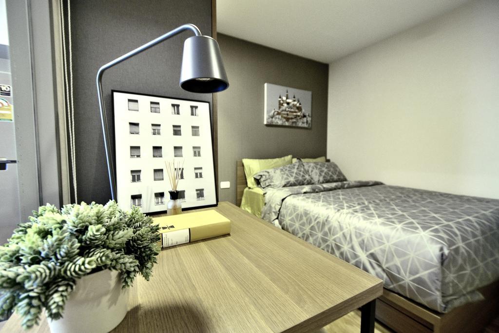 Siamese Nanglinchee Apartment Bangkok Ngoại thất bức ảnh