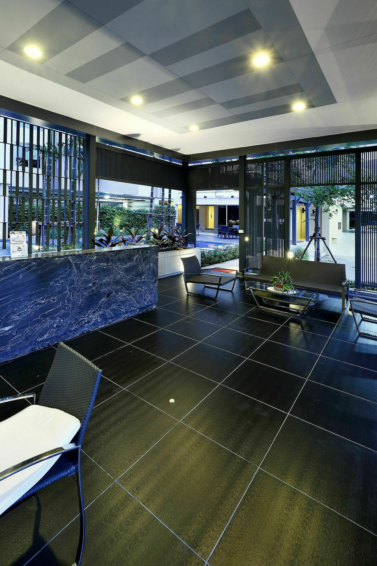 Siamese Nanglinchee Apartment Bangkok Ngoại thất bức ảnh